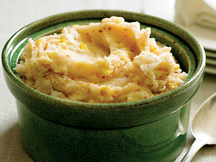 Chipotle-Corn Mashed Potatoes Recipe – Sunset Magazine