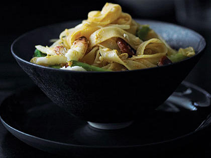 Malaysian Noodles & Crab & Sausage Recipe – Sunset Magazine