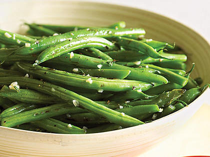 Garlic and Thyme Green Beans Recipe – Sunset Magazine