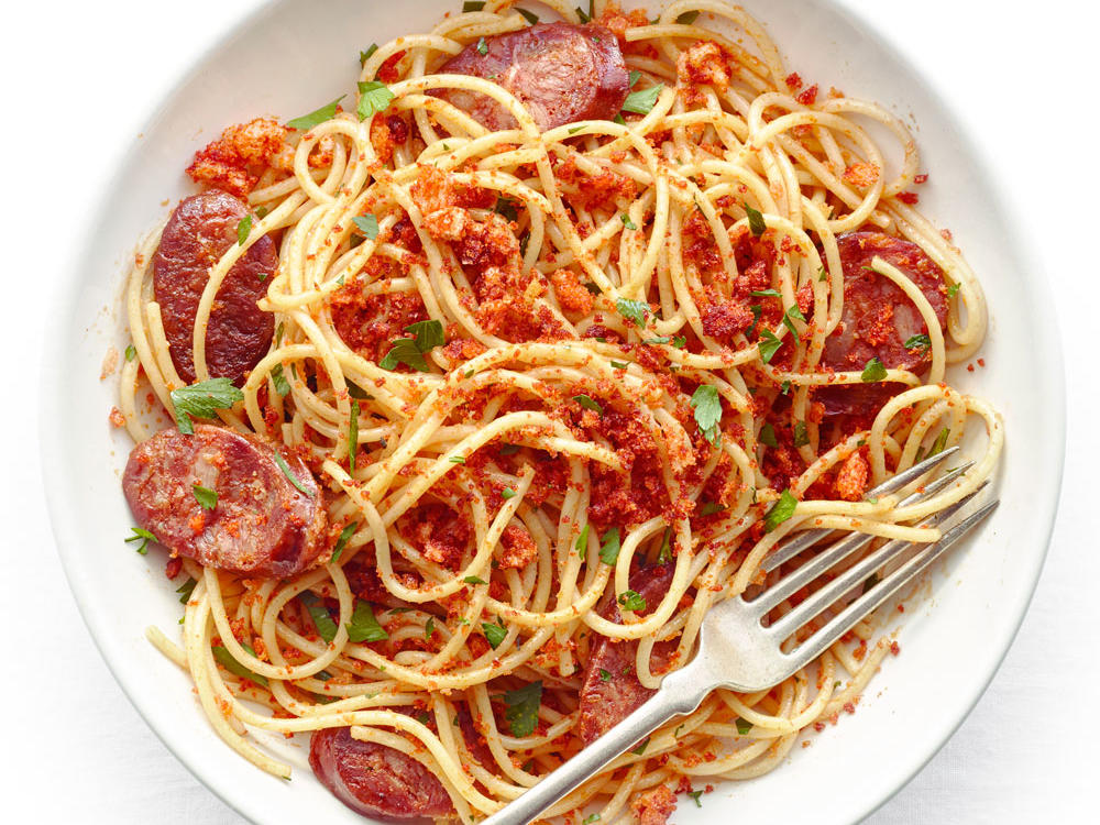 Spaghetti &amp; Chorizo &amp; Toasted Paprika Bread Crumbs Recipe – Sunset Magazine