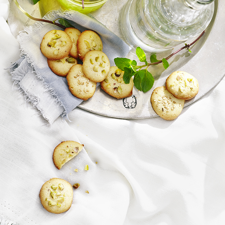 su-Tiny Cardamom Orange Cookies Image