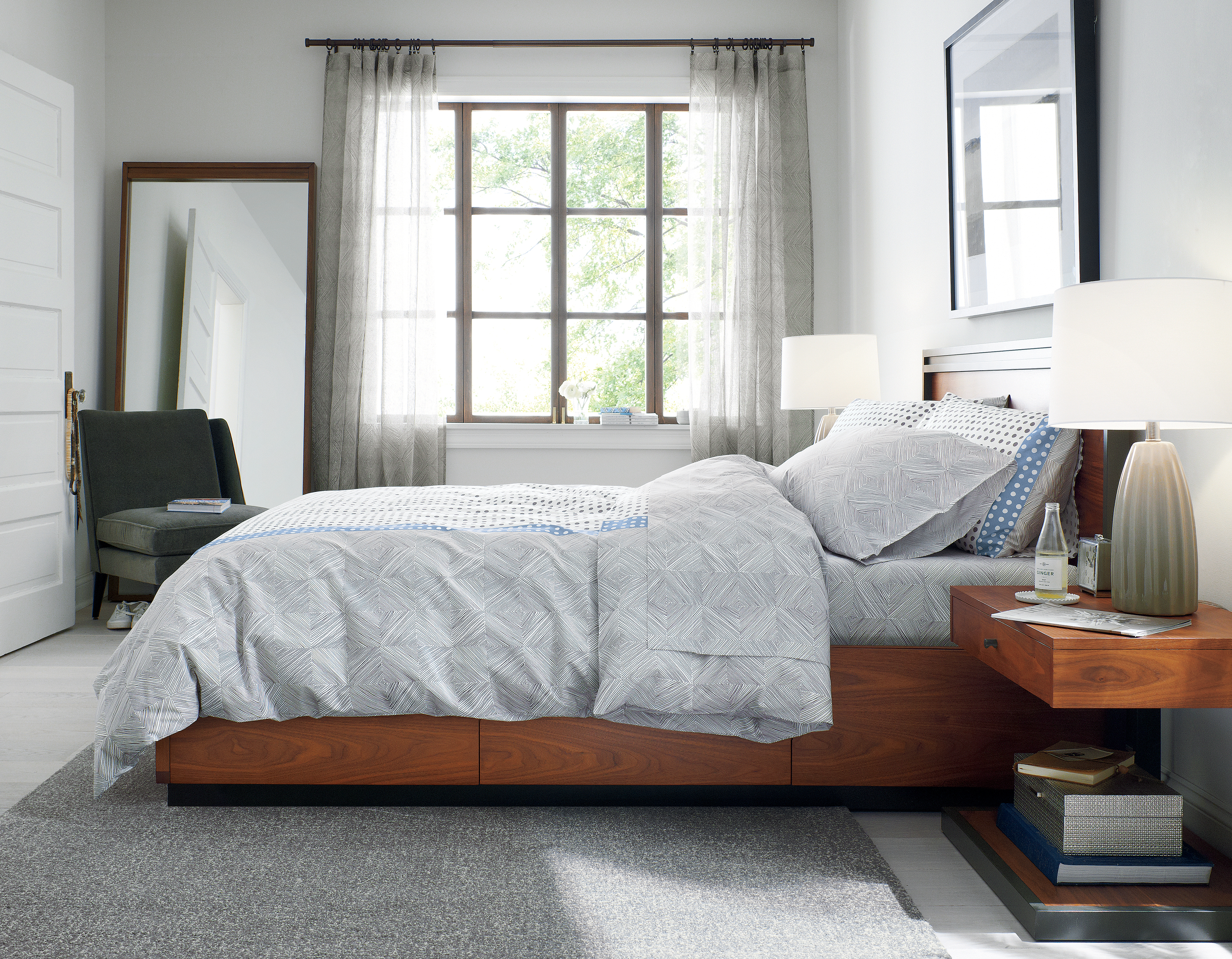 bed-occasional-storage