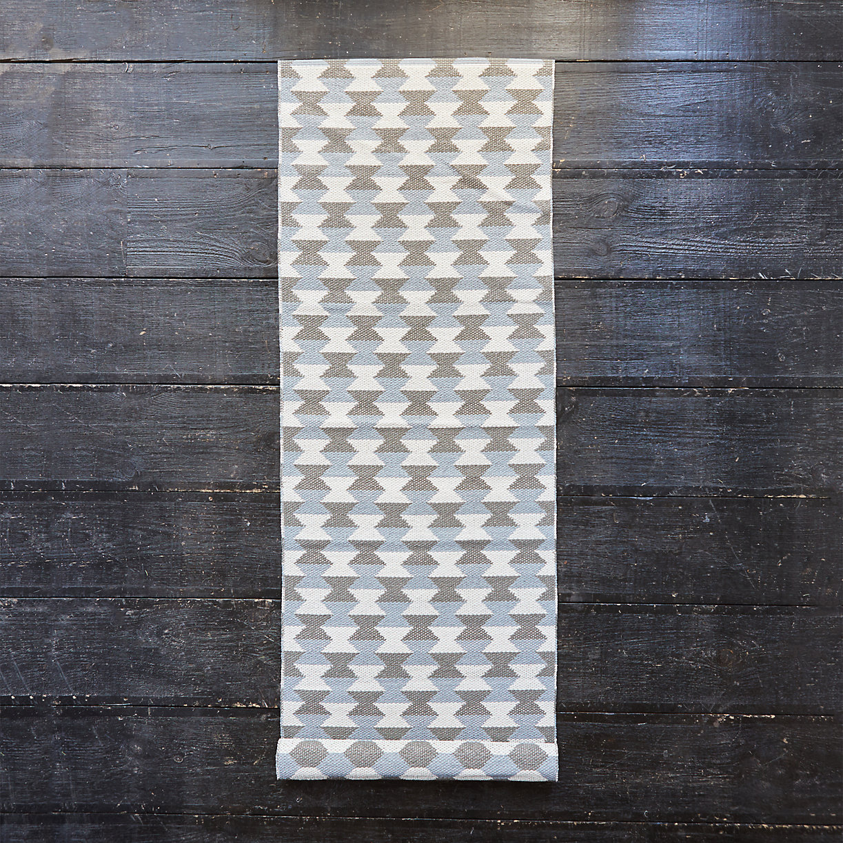 practical-kitchen-runner