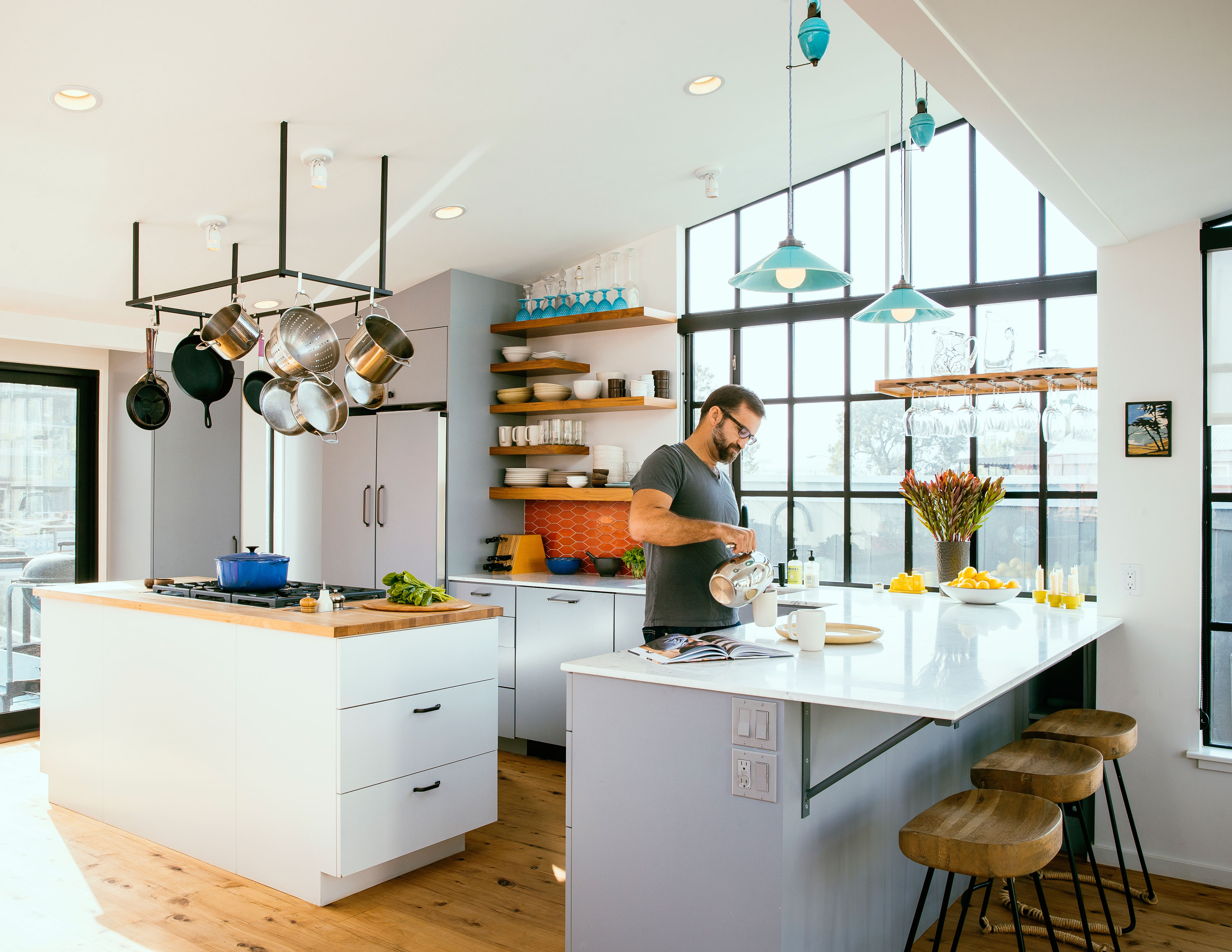 install-shelves-in-unused-spaces