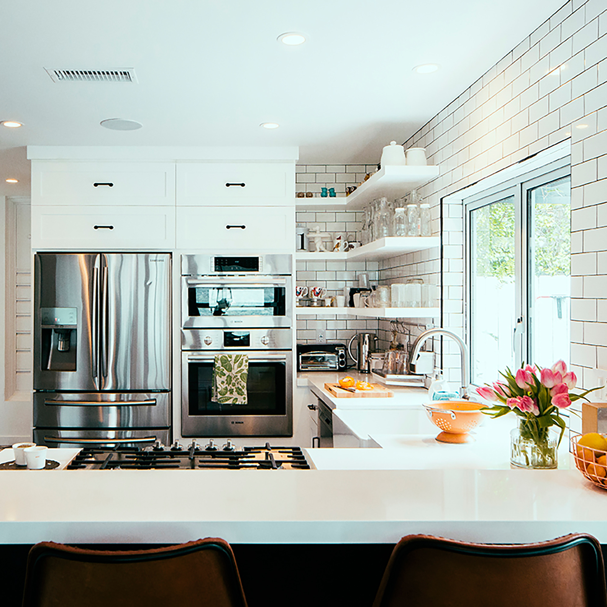 remove-upper-cabinet-doors