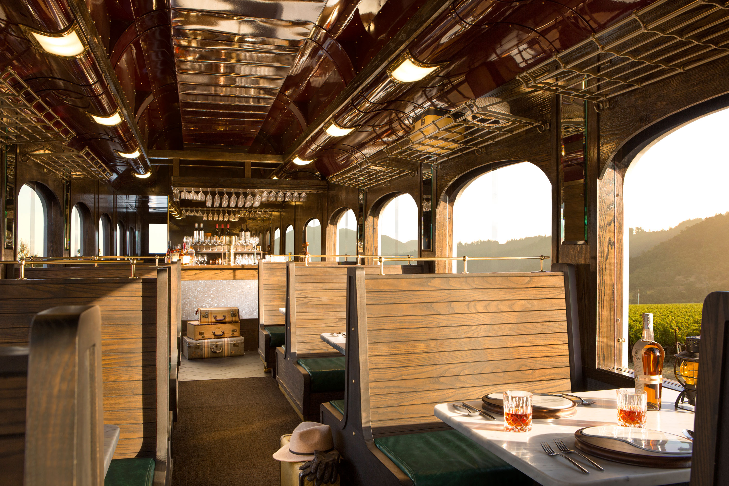 napa-valley-wine-trains-famiglia-tour