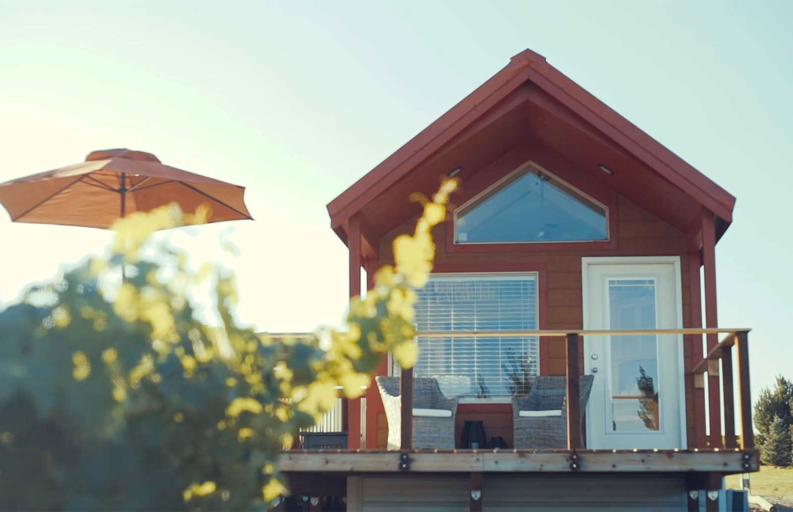 sleep-among-the-vines-in-yakima-valley