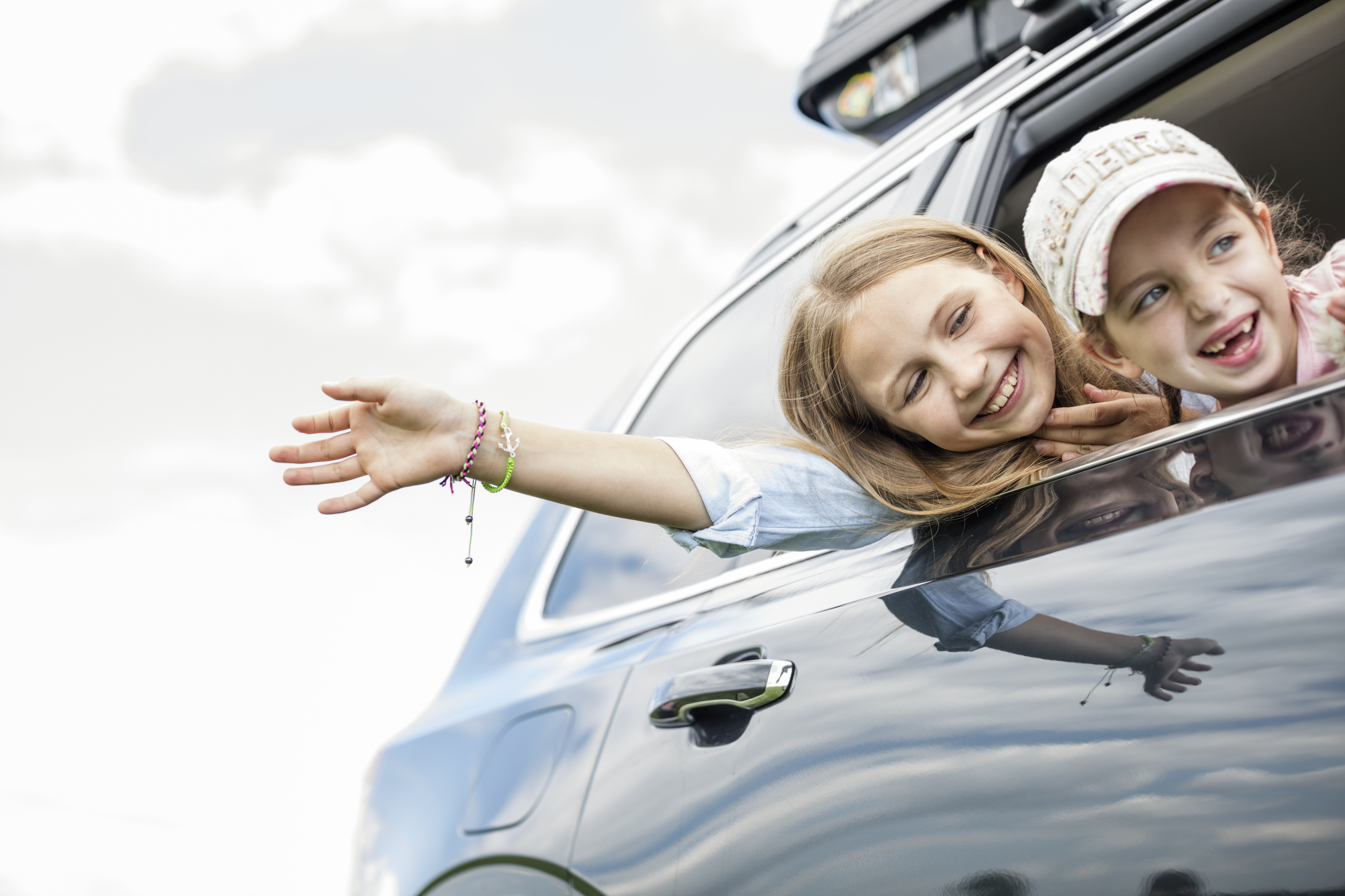 5 Tips & Tricks for a Smooth Family Road Trip