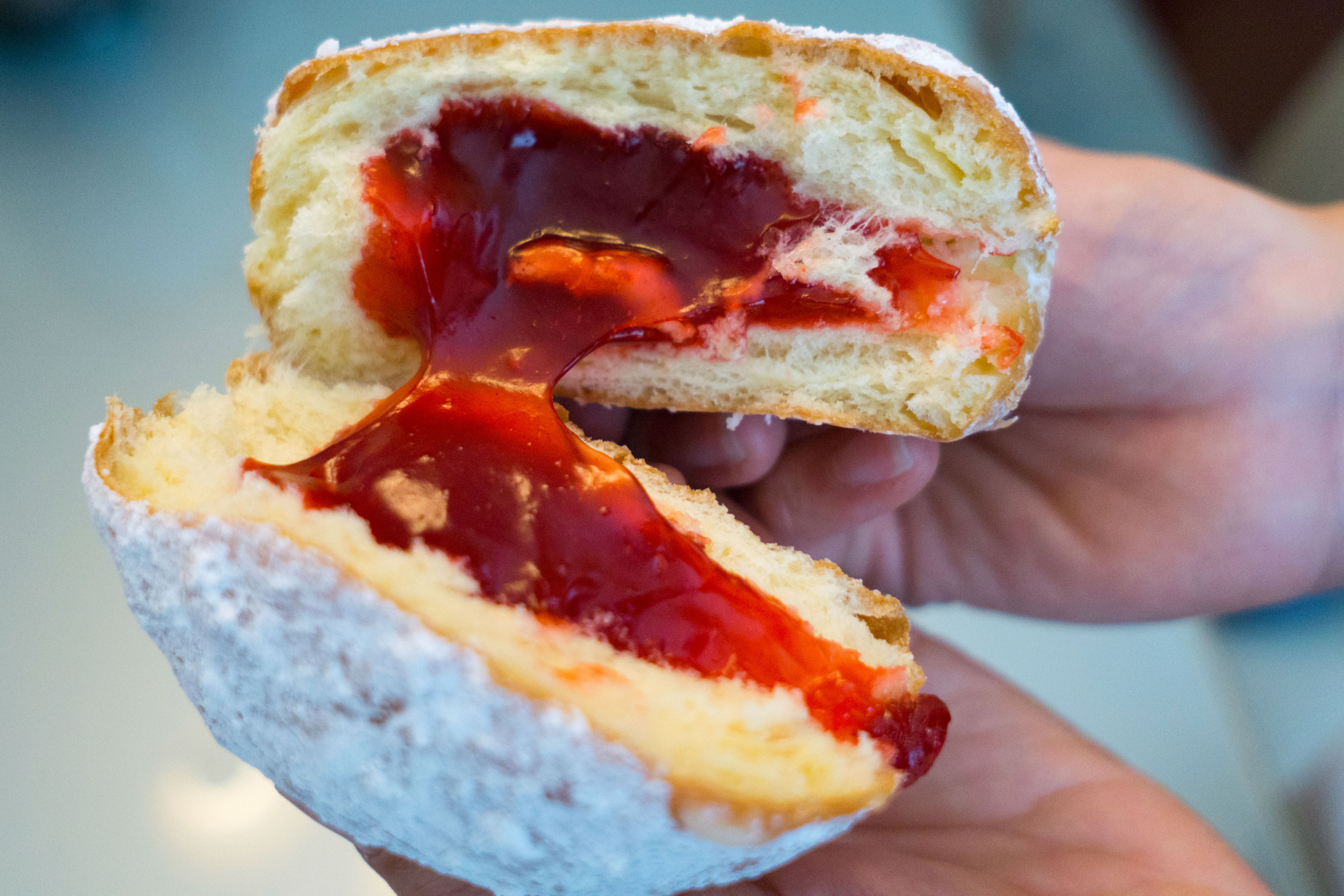 colonial-donuts-oakland-ca