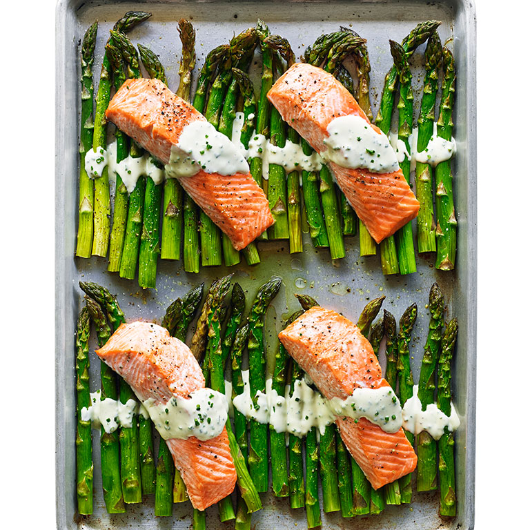 broiled-salmon-and-asparagus-with-creme-fraiche