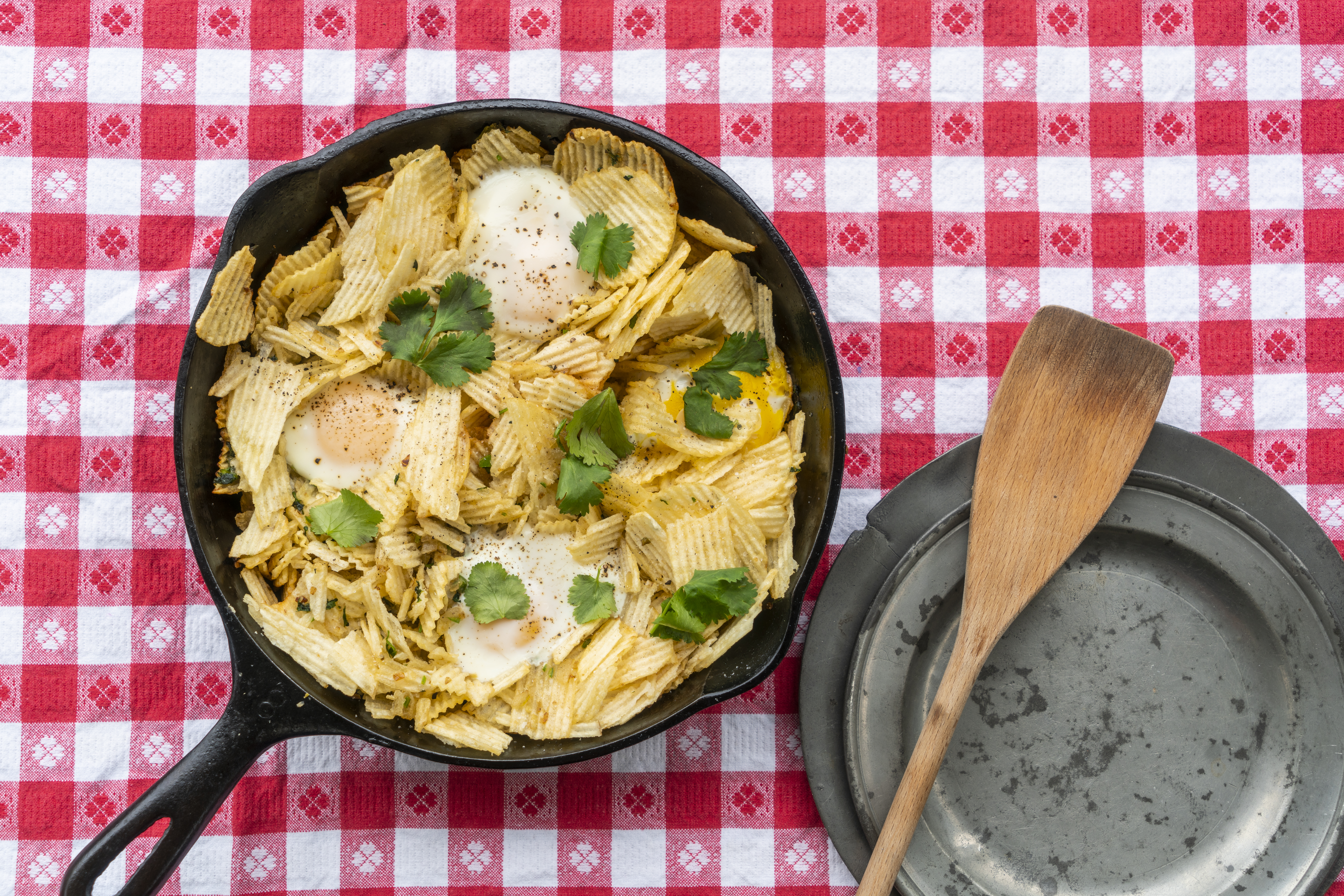 How to Make Eggs on Potato Chips for Camping