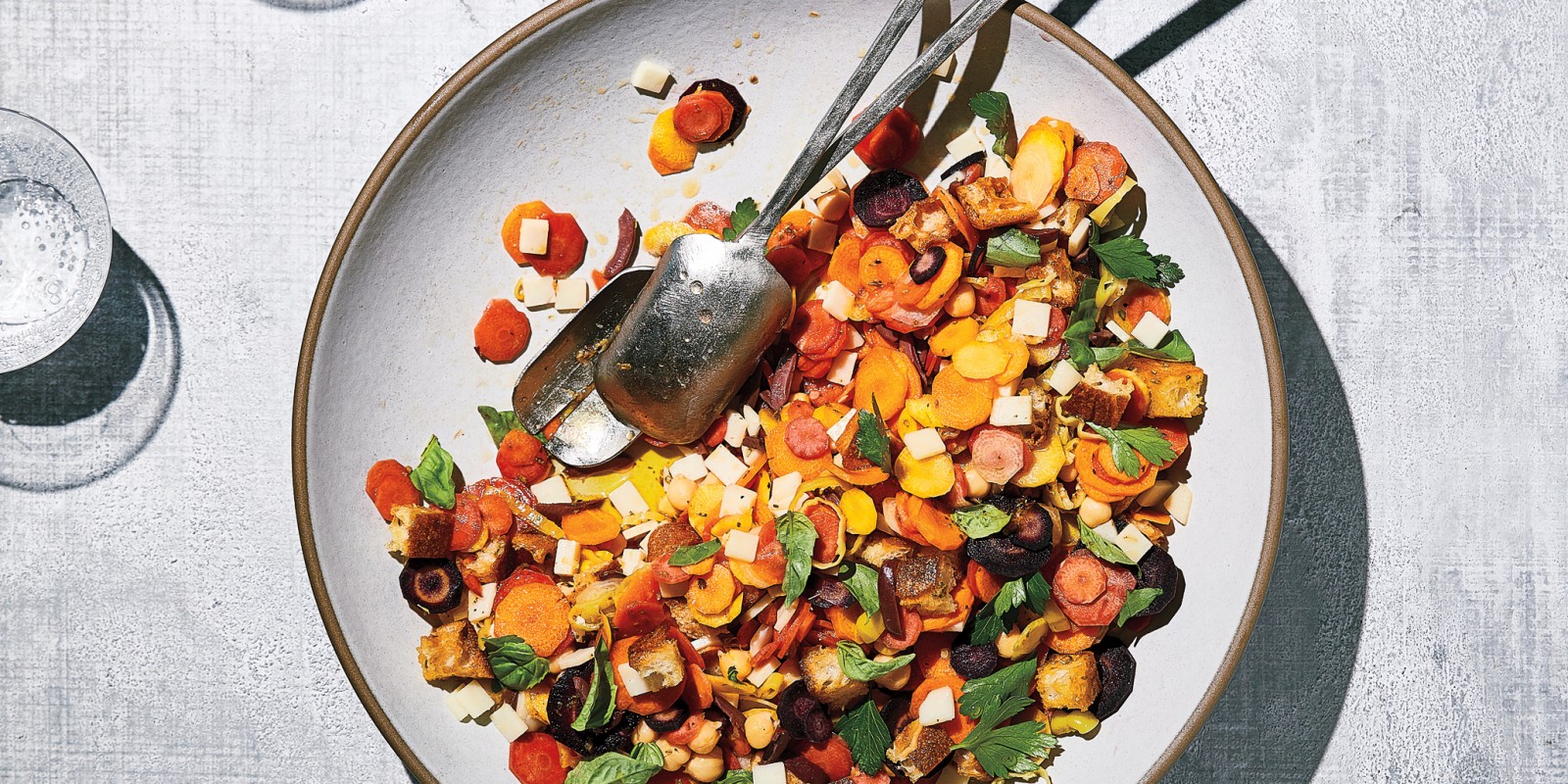 Italian Carrot Salad with Oregano Vinaigrette and Homemade Croutons ...