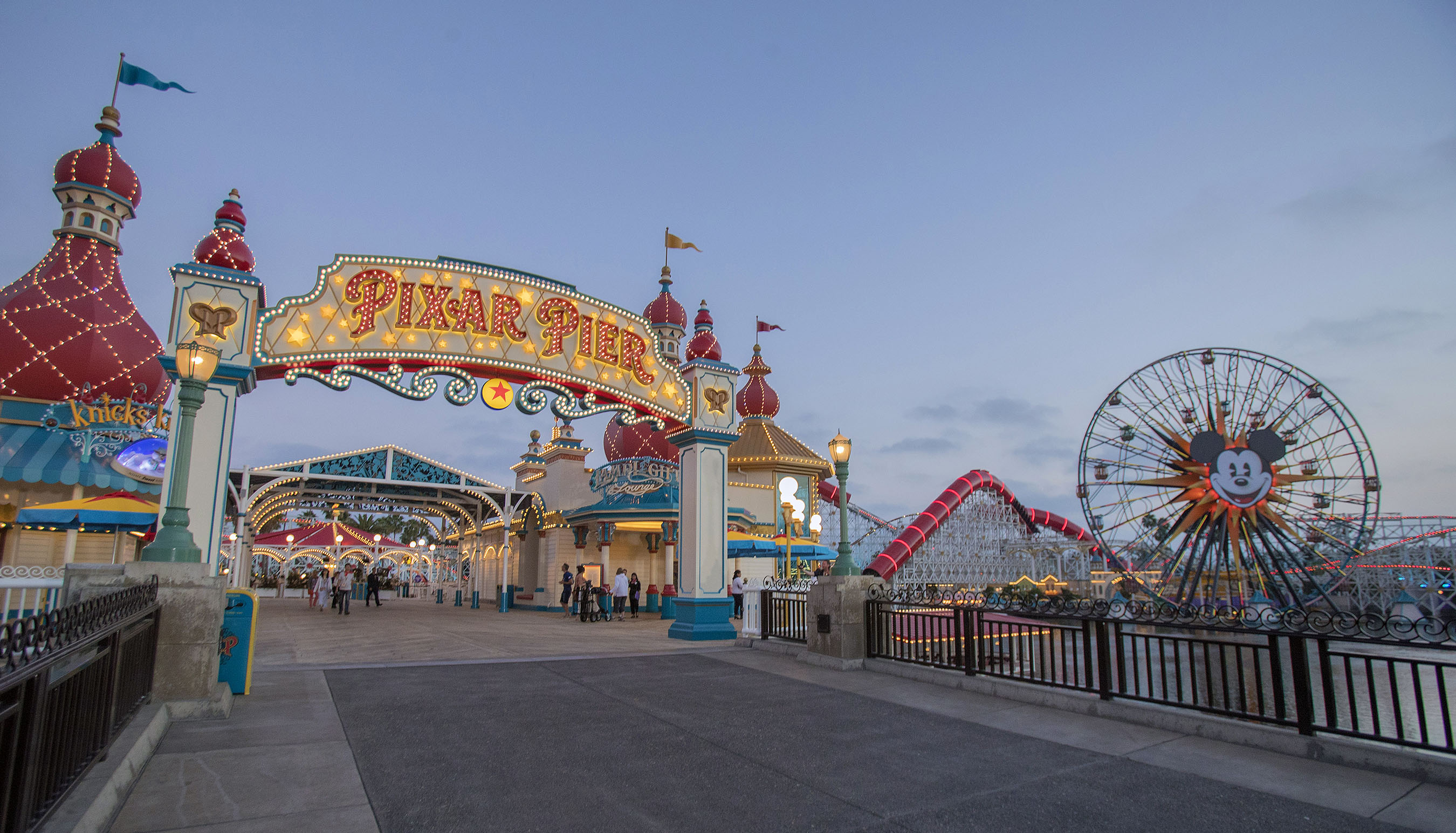 Everything You Need To Know About Disney S All New Pixar Pier Sunset Magazine - pier cant roblox