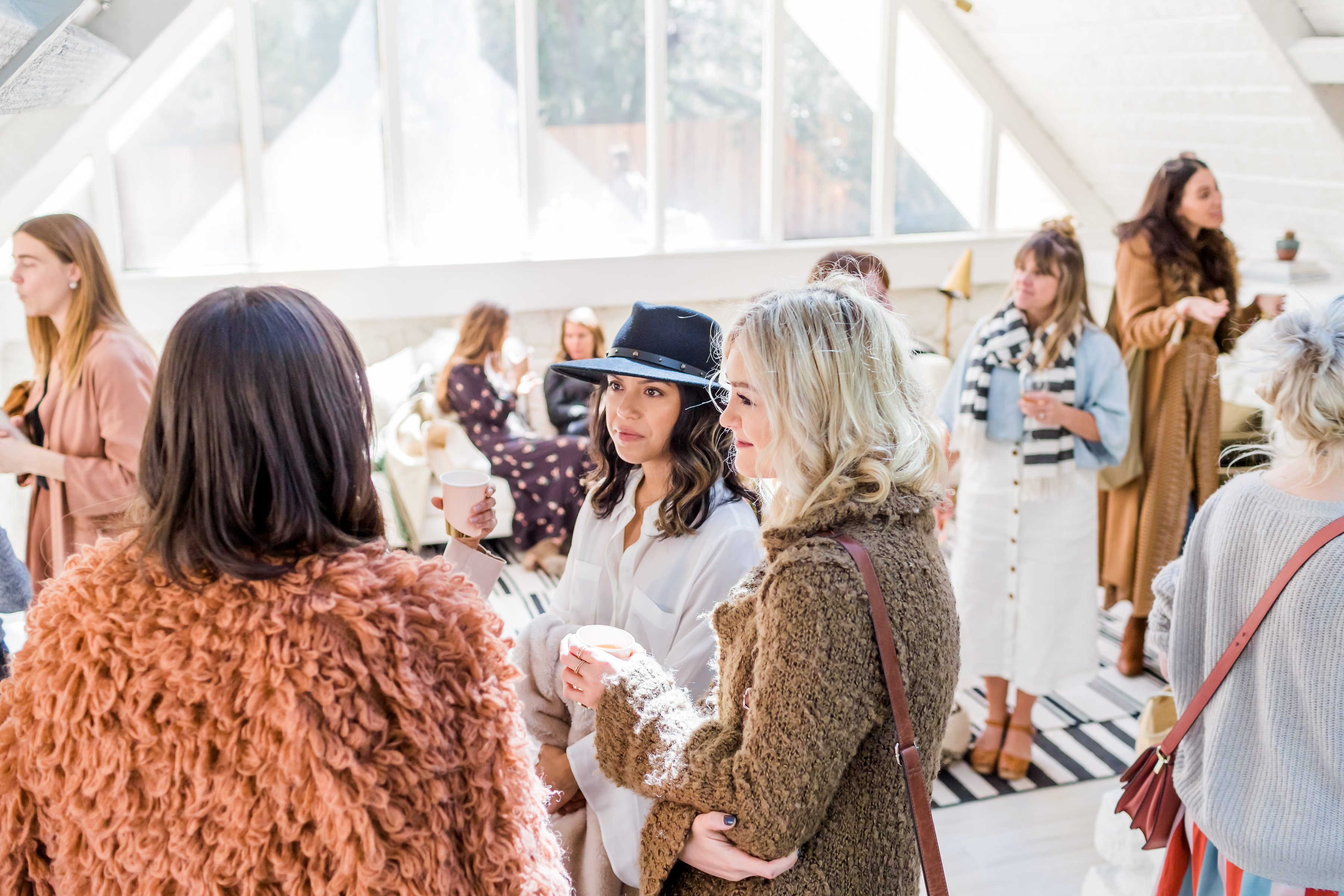 How to Throw a Last-Minute Swanky House Party