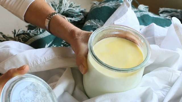 How to Make Homemade Yogurt