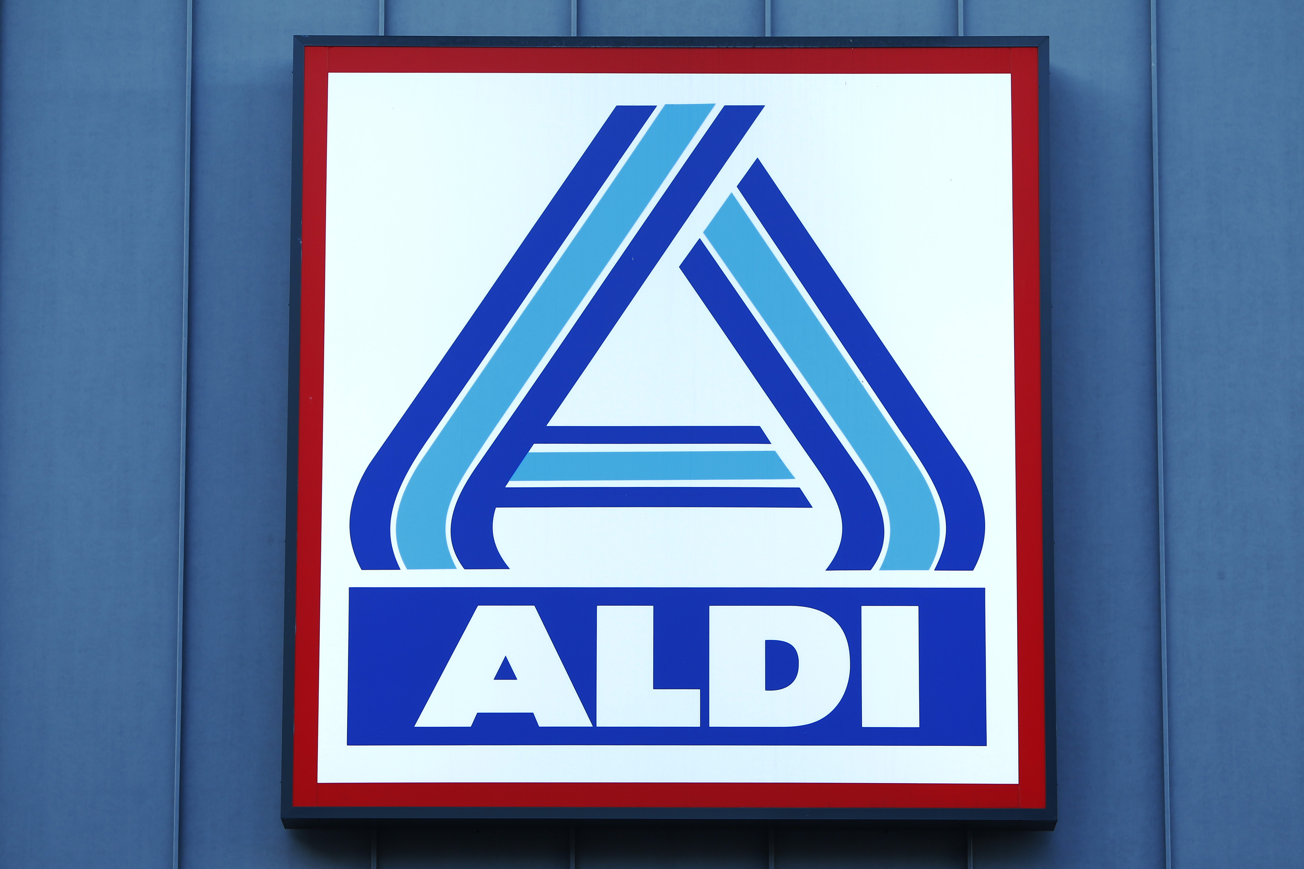 Aldi Supermarket Sign