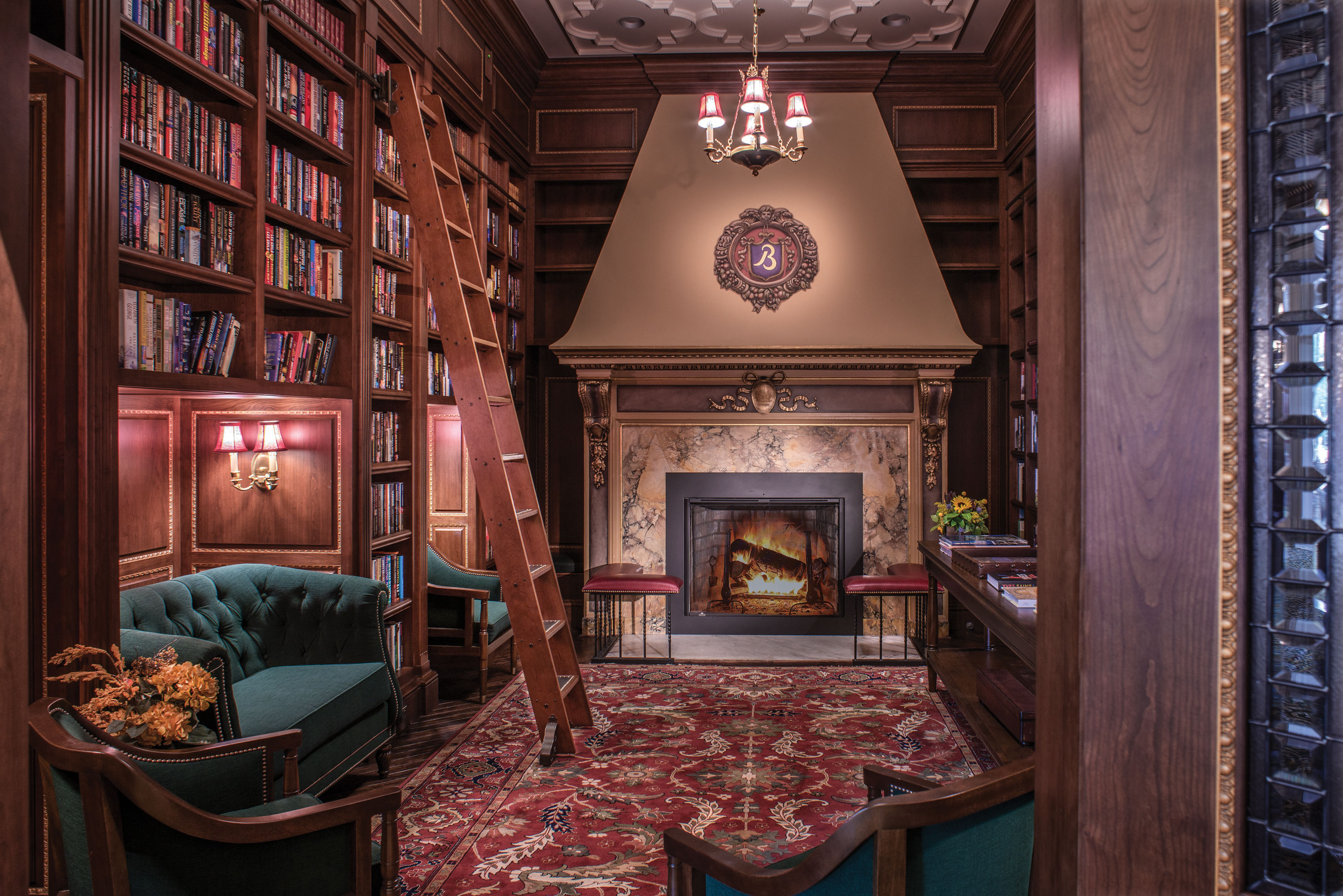 10 Hotels with Amazing Libraries