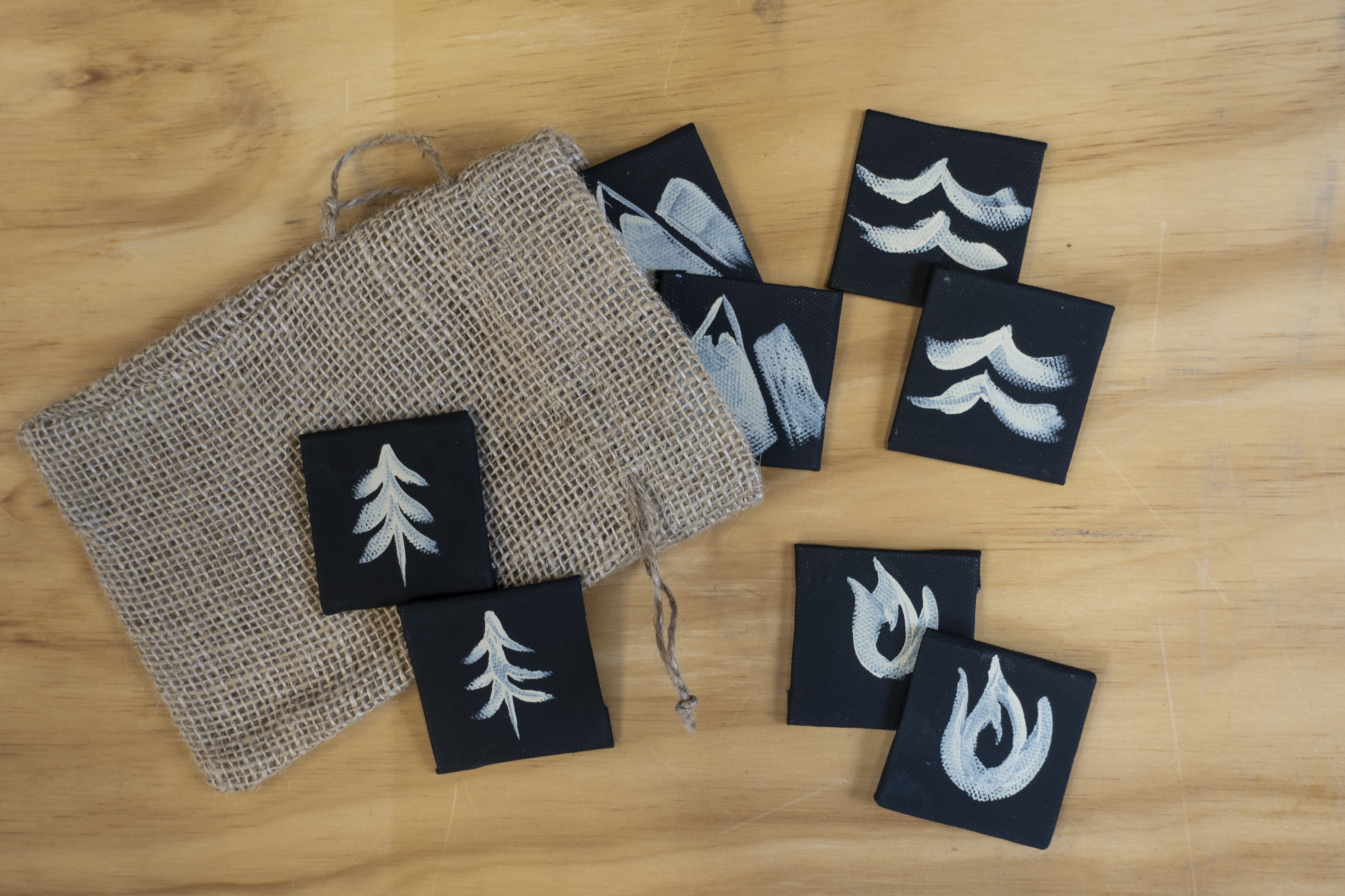 How to Make a Traveling Memory Game