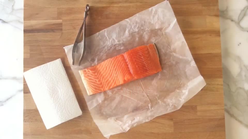 How to remove salmon bones