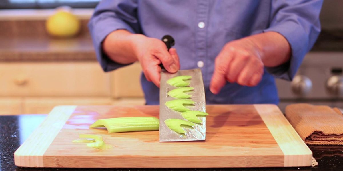 Knife skills with Martin Yan Slant cut