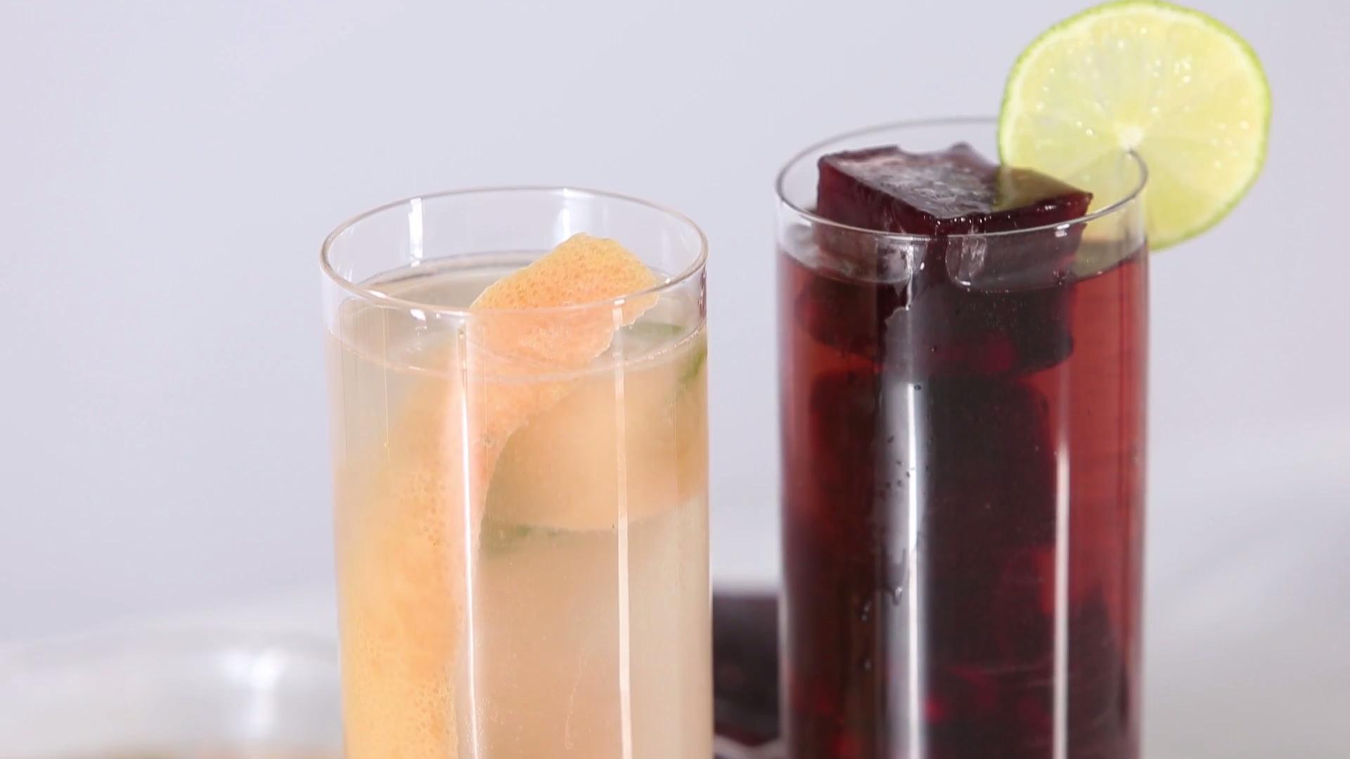 4 Ways to Make Gorgeous Cocktail Ice