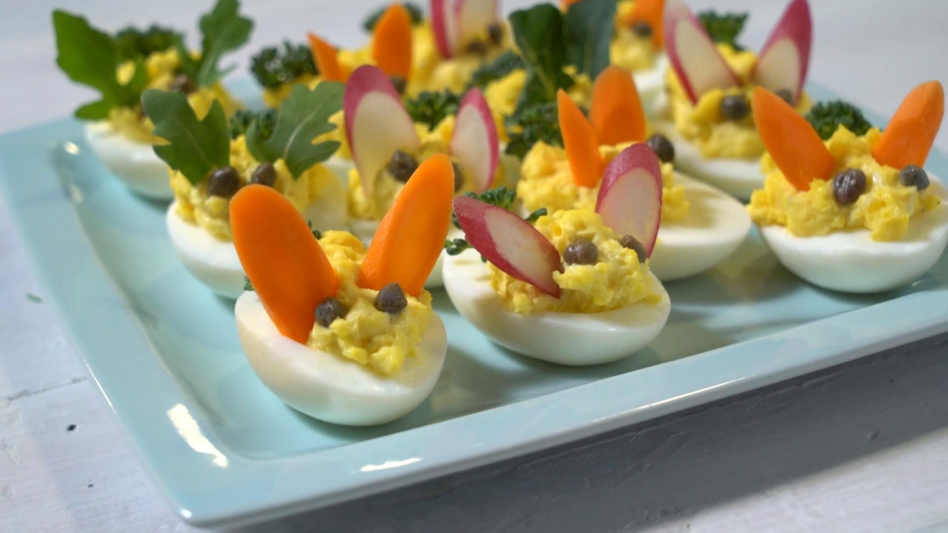 How to Make Deviled Egg Bunnies