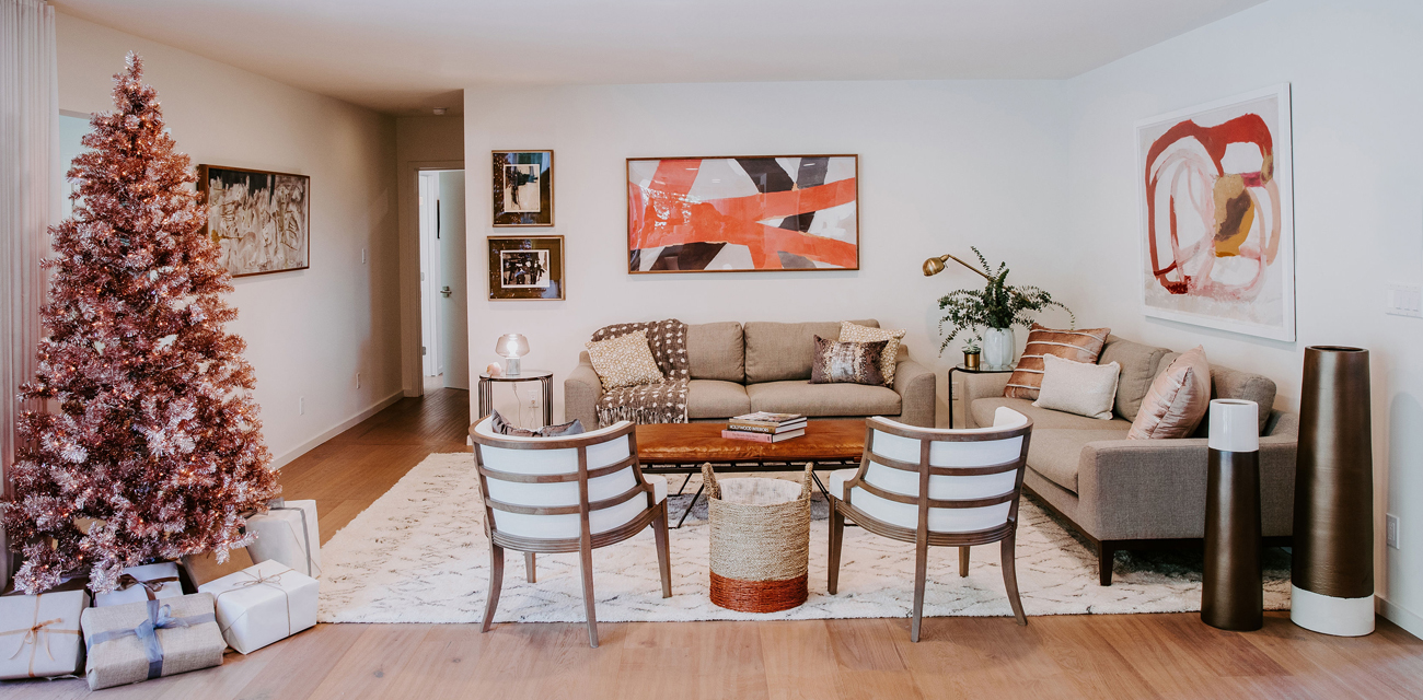 How to Nail the Perfect West Coast Holiday Vibe