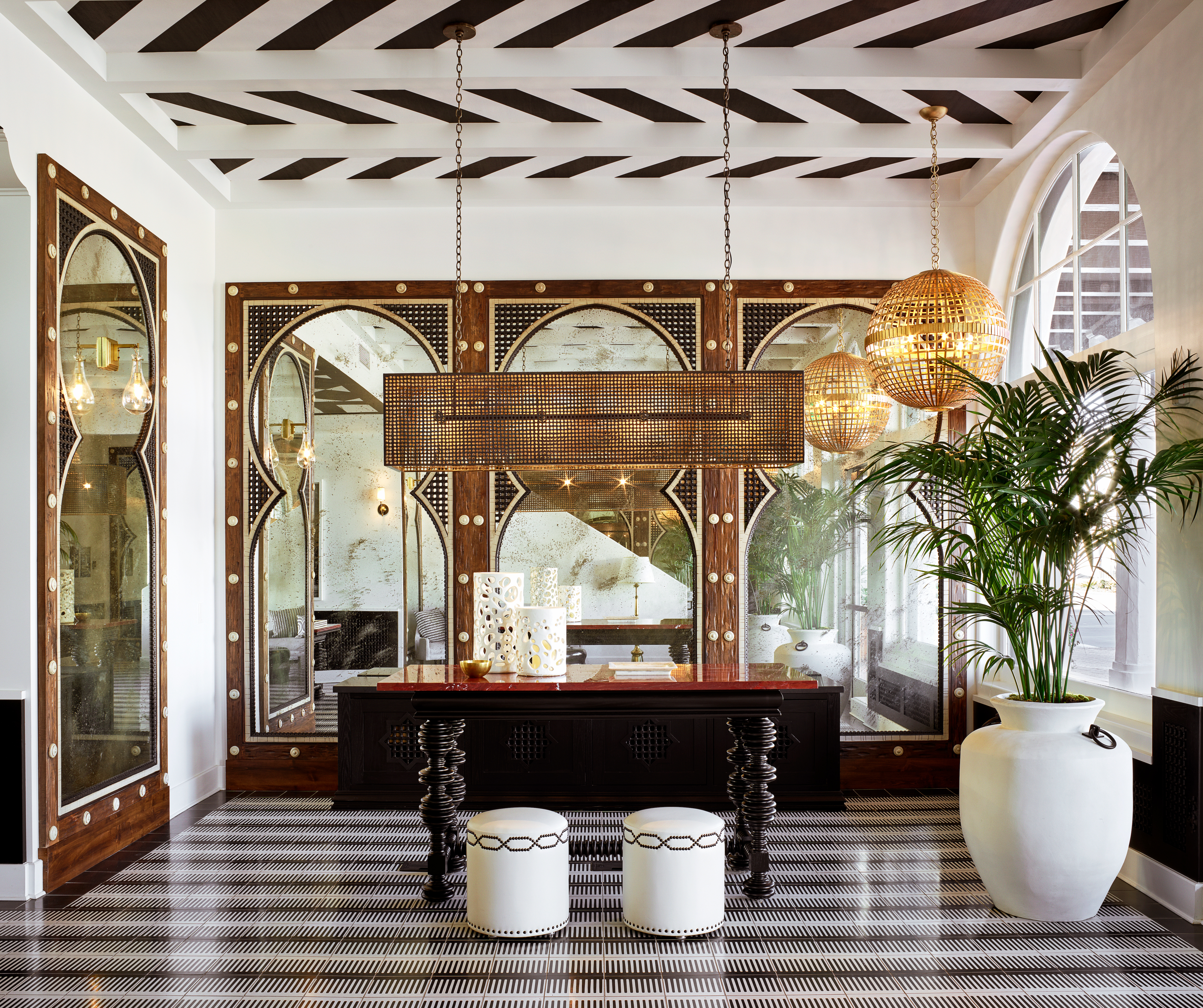 Hotel Californian Lobby